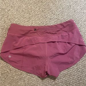 Lululemon Speed Up Shorts pink size 8 2.5” inseam perfect condition